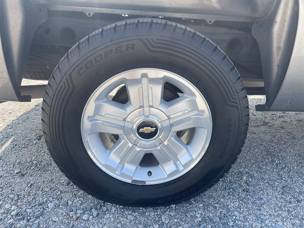 2013 Chevrolet Silverado - $12,940