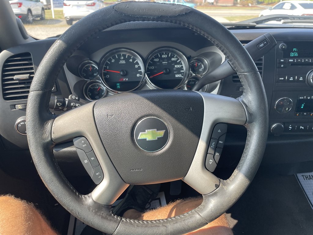 2013 Chevrolet Silverado - $12,940