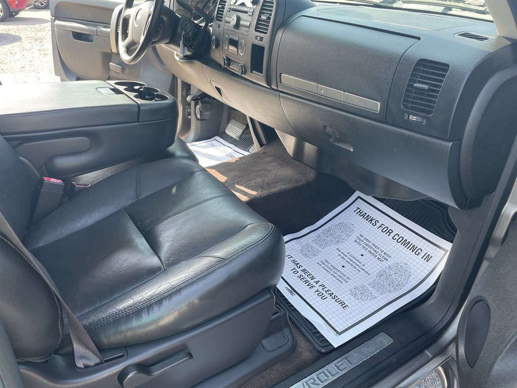 2013 Chevrolet Silverado - $12,940