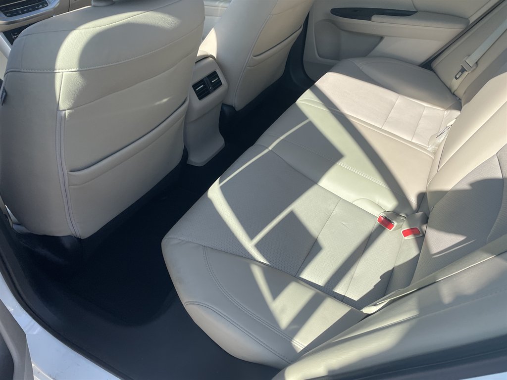 2015 Honda Accord - $17,940