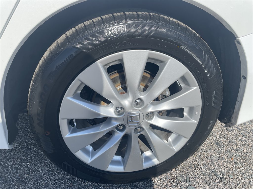 2015 Honda Accord - $17,940