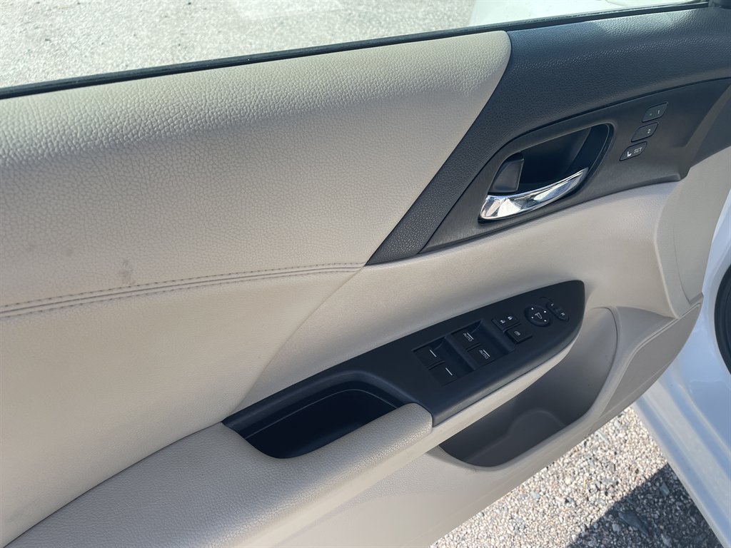 2015 Honda Accord - $17,940