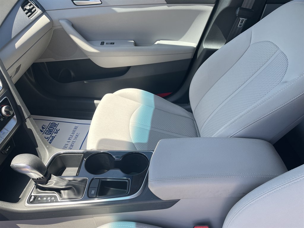 2019 Hyundai Sonata - $15,980