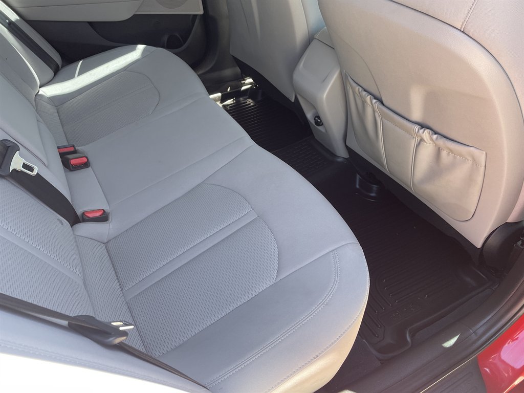 2019 Hyundai Sonata - $15,980