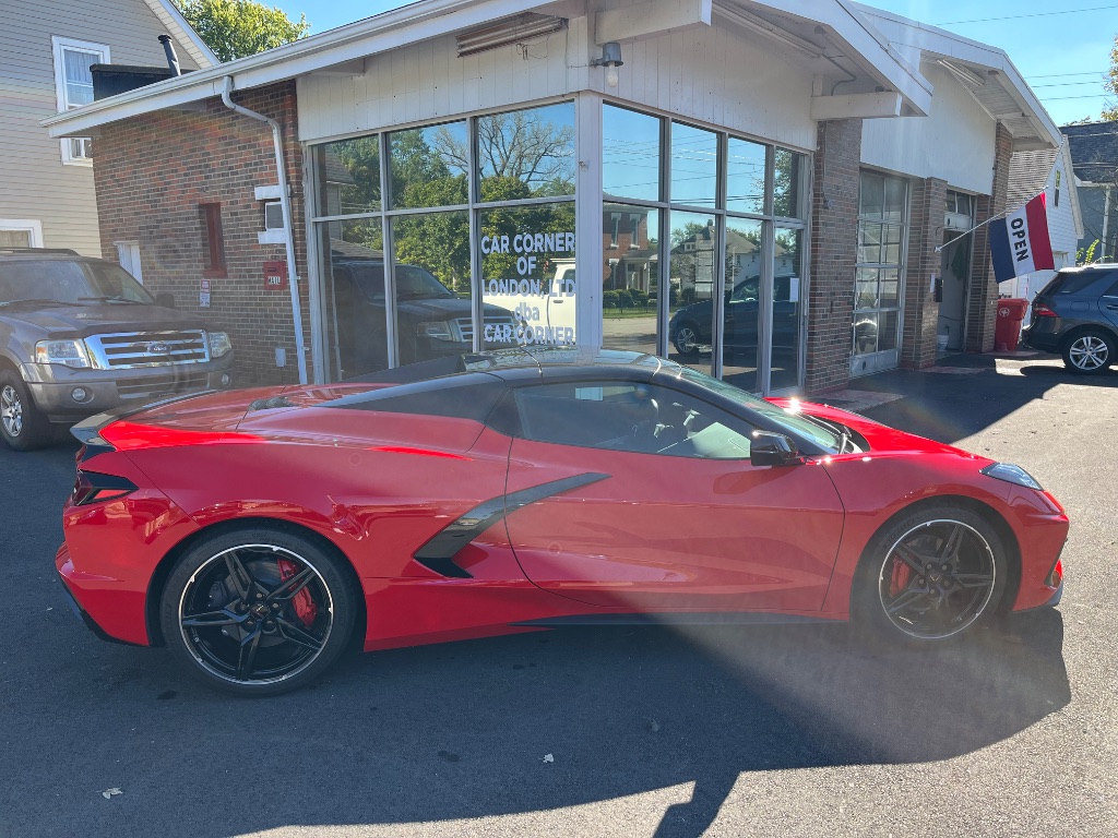 2024 Chevrolet Corvette Stingray 1LT photo