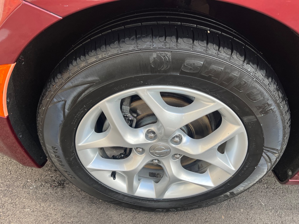 2022 Chrysler Pacifica Touring L photo 7