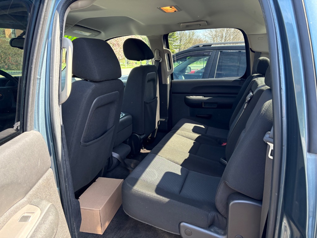 2010 Chevrolet Silverado 1500 LS photo