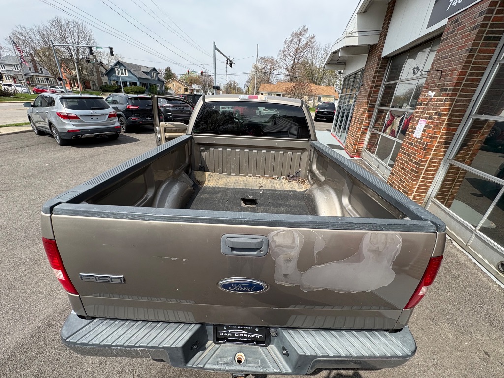 2004 Ford F-150 XL photo