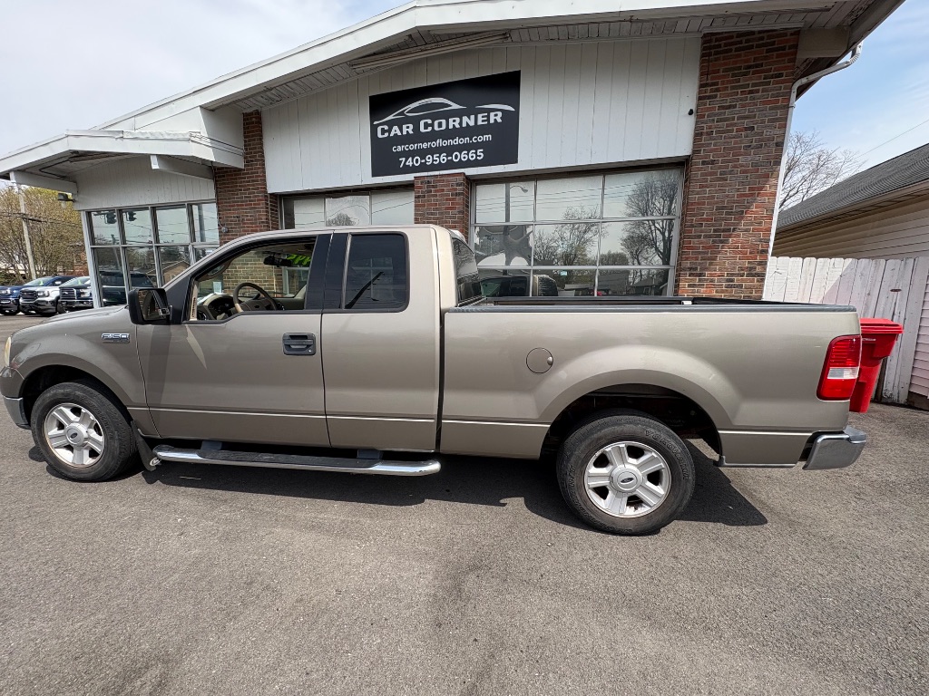 2004 Ford F-150 XL photo