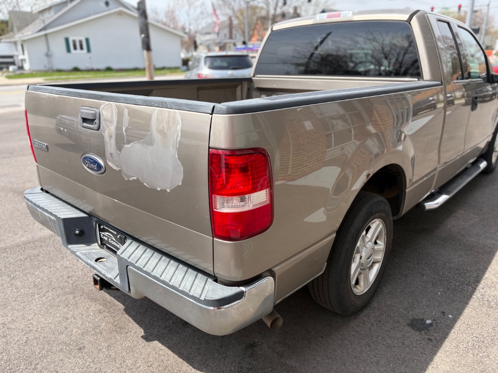 2004 Ford F-150 XL photo