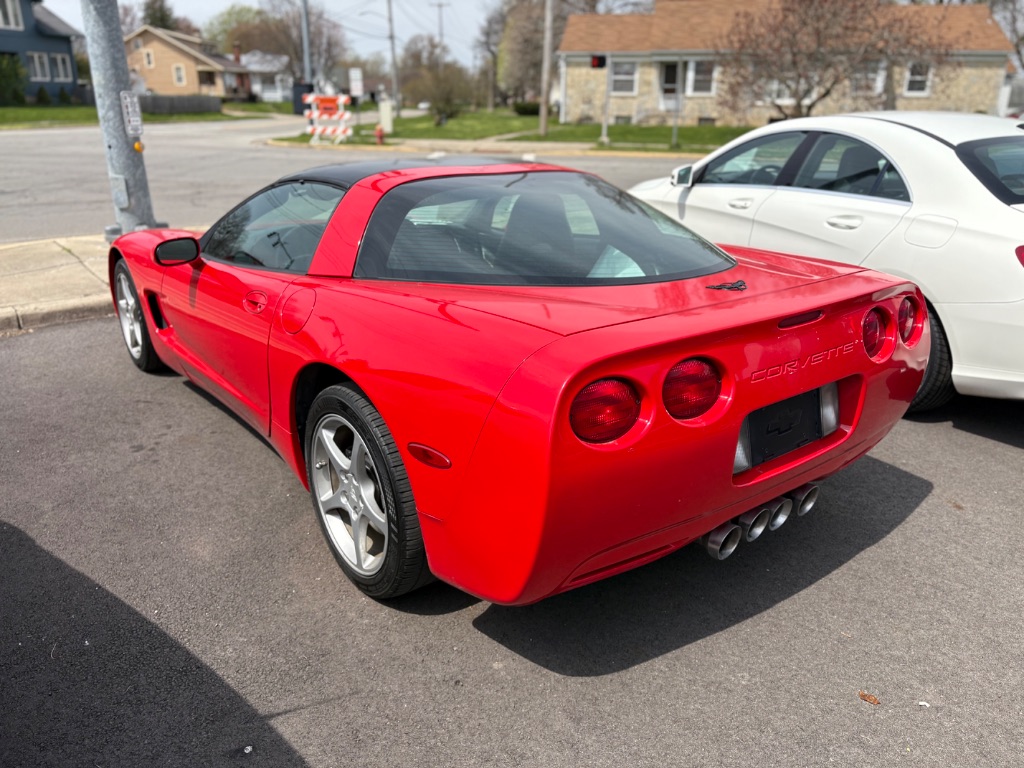 2001 Chevrolet Corvette photo