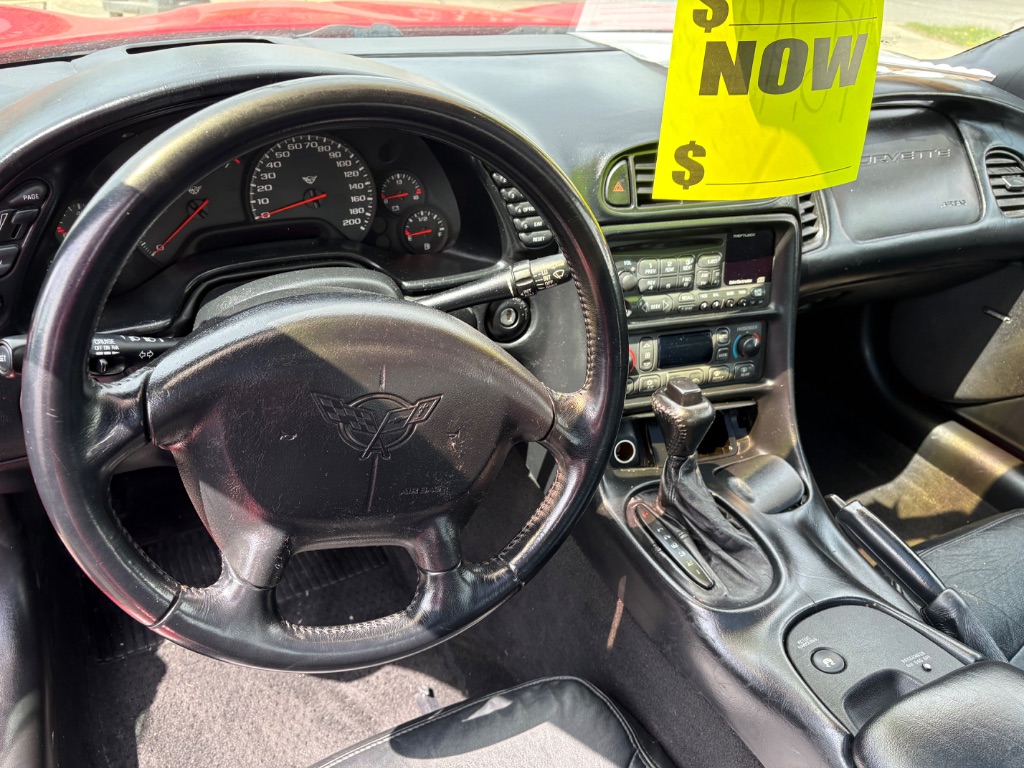 2001 Chevrolet Corvette photo