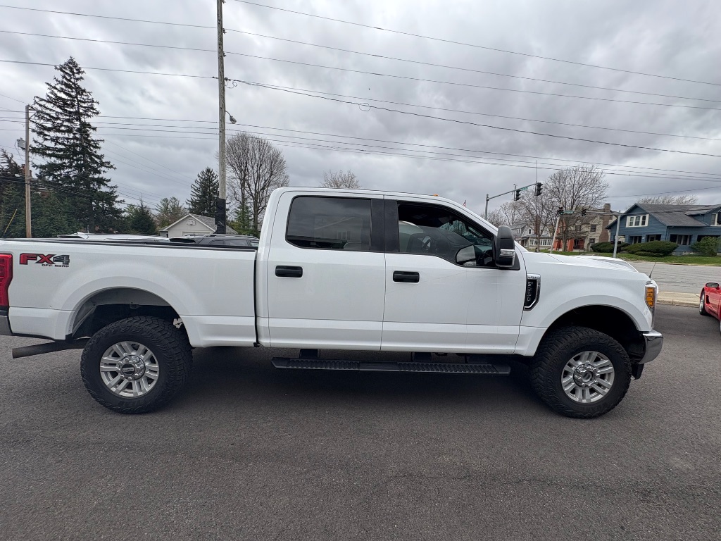 2017 Ford F250sd XLT photo