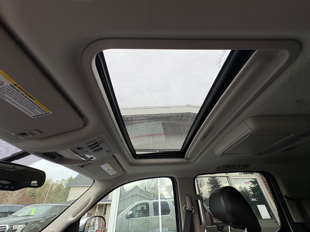 2012 Chevrolet Suburban LTZ 1500 photo