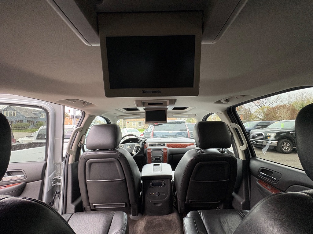 2012 Chevrolet Suburban LTZ 1500 photo
