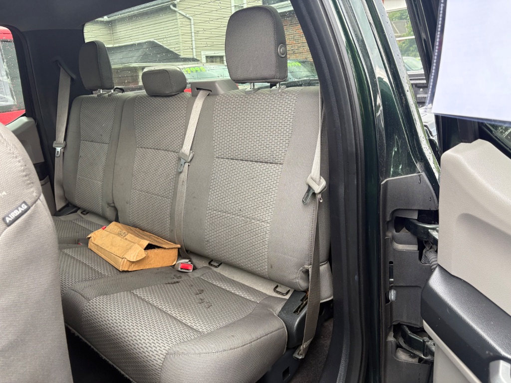 2016 Ford F-150 - $14,995