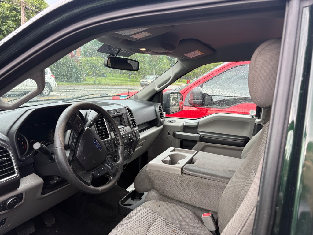 2016 Ford F-150 - $14,995