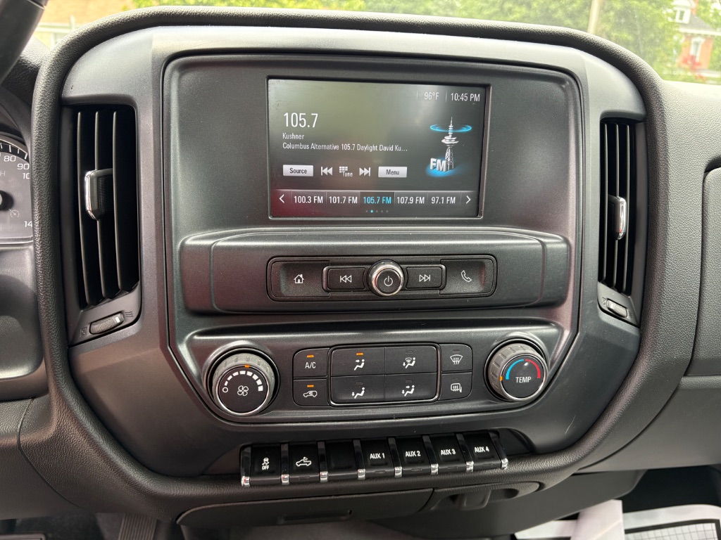 2017 Chevrolet Silverado 1500 - $14,995