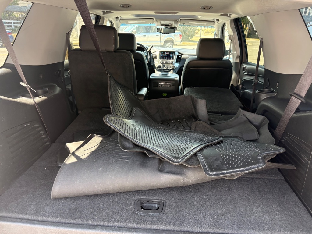 2015 Chevrolet Tahoe - $20,995