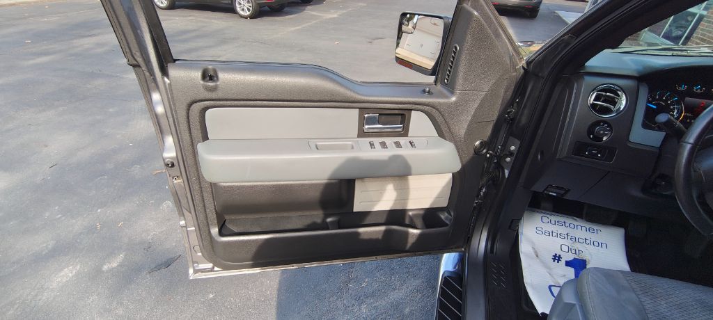 2013 Ford F-150 - $11,995