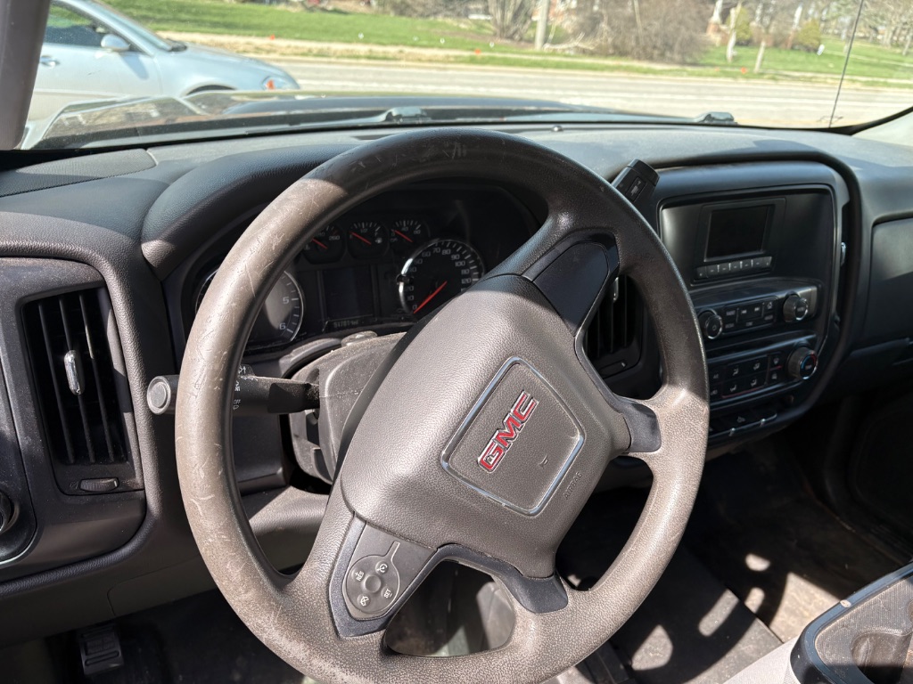 2016 GMC Sierra 2500HD - $17,995
