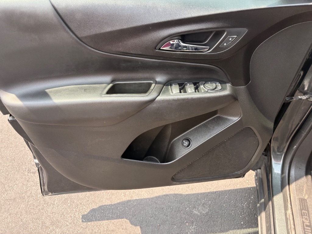 2020 Chevrolet Equinox - $13,995