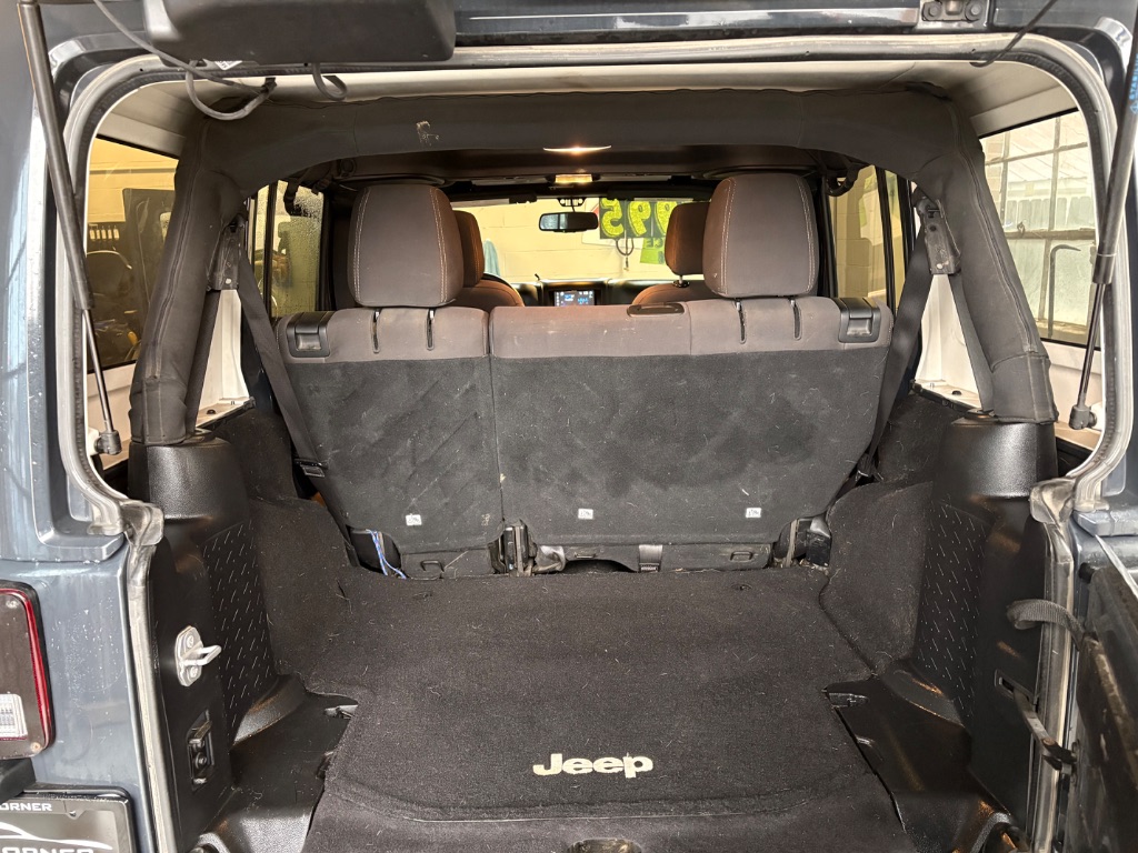 2017 Jeep Wrangler - $14,995