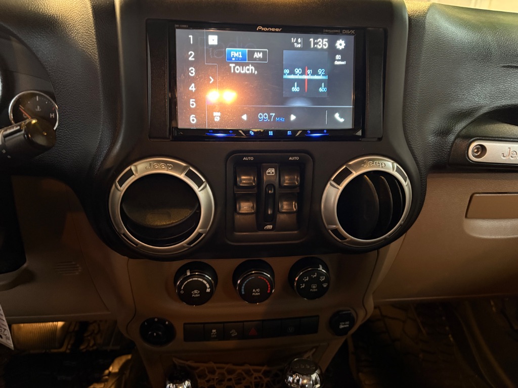 2017 Jeep Wrangler - $14,995