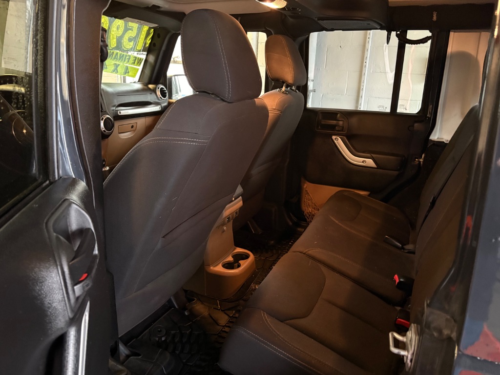 2017 Jeep Wrangler - $14,995