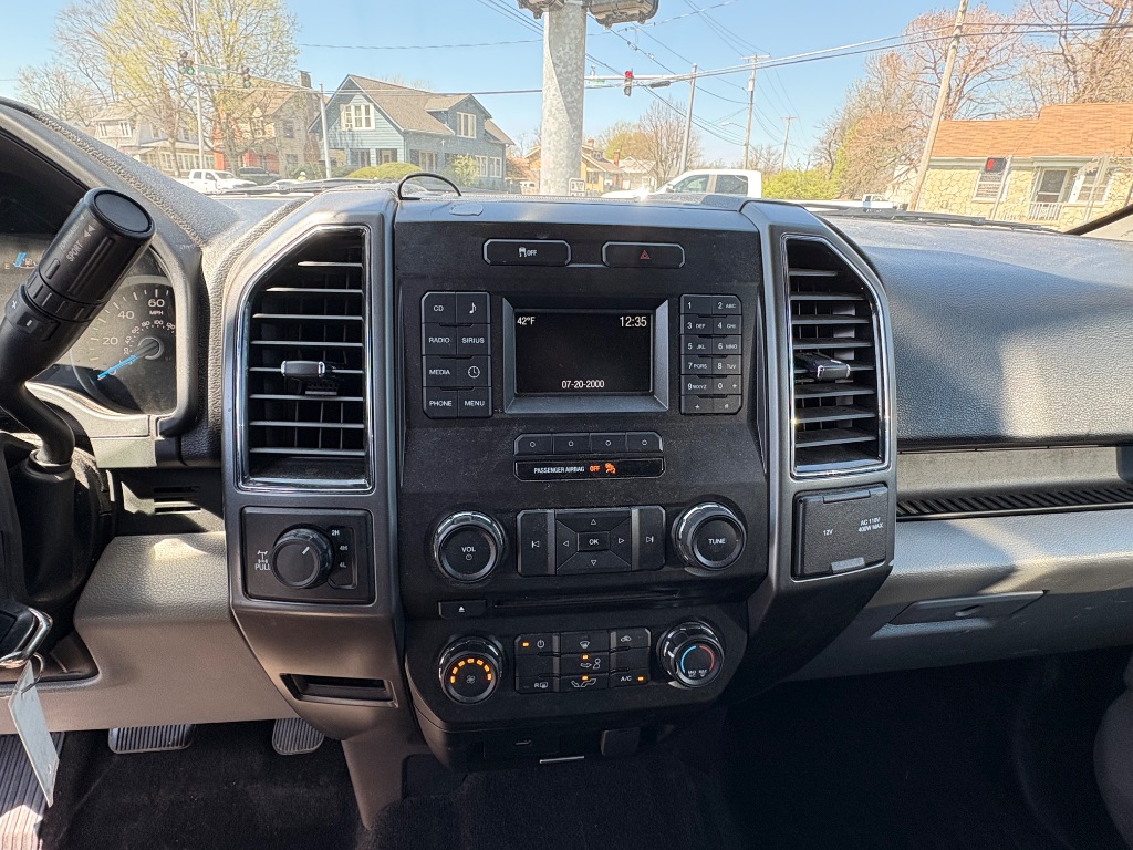 2017 Ford F-150 - $18,995
