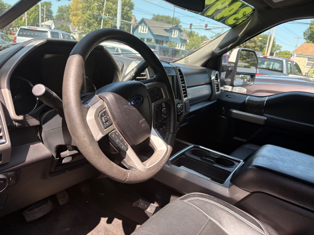 2017 Ford F-350 - $34,995