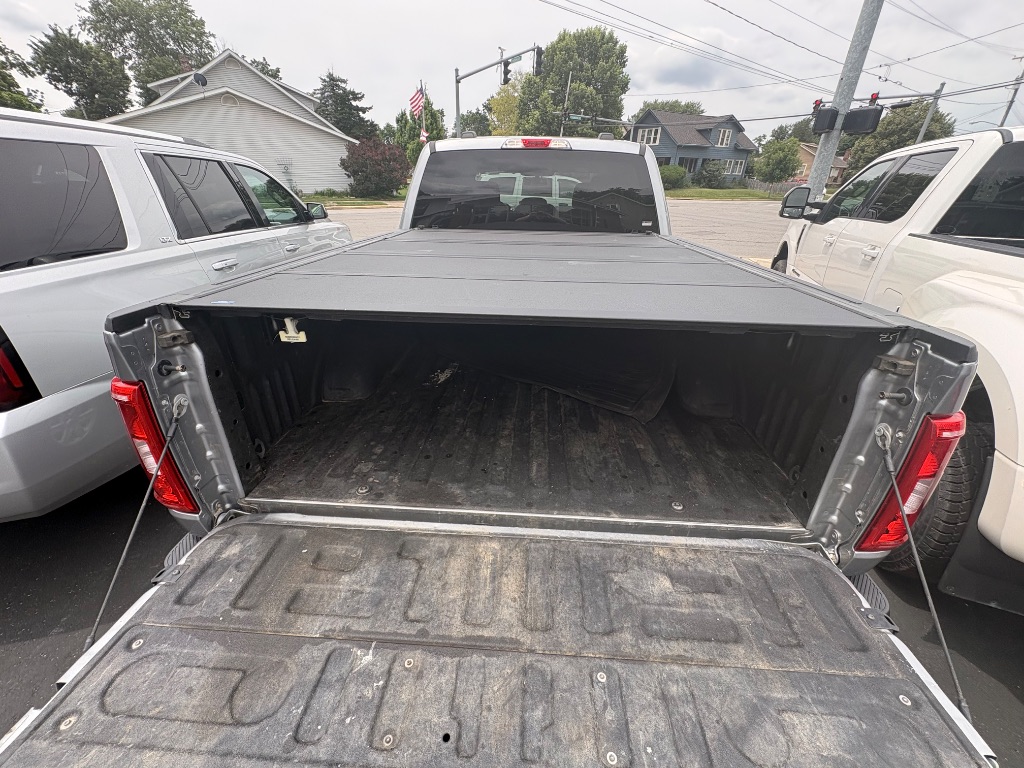 2022 Ford F-150 - $27,995