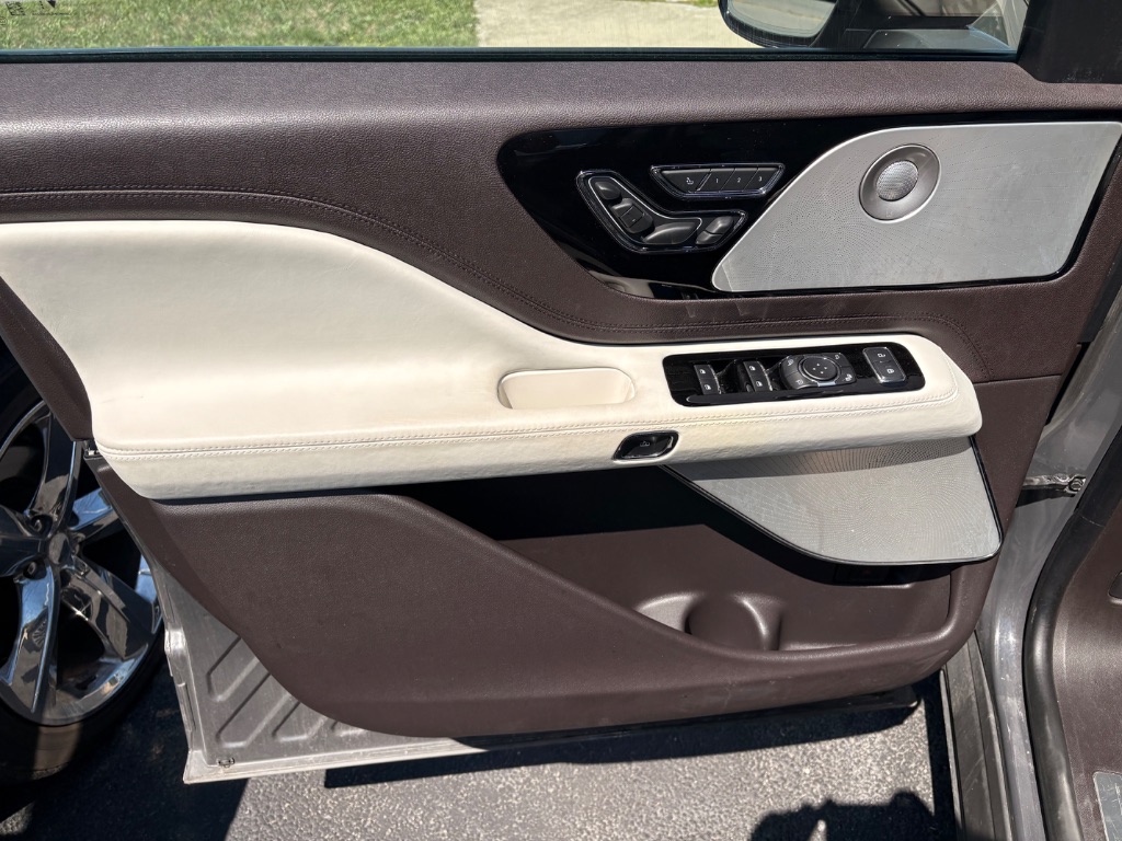 2023 Lincoln Aviator - $29,995