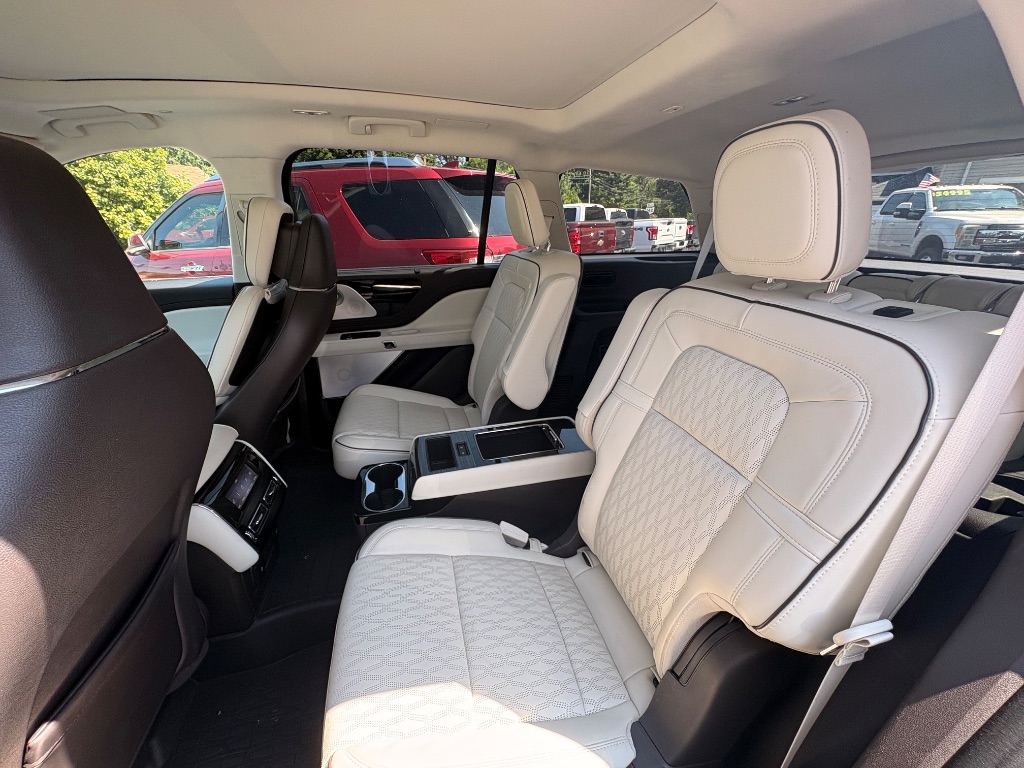 2023 Lincoln Aviator - $29,995