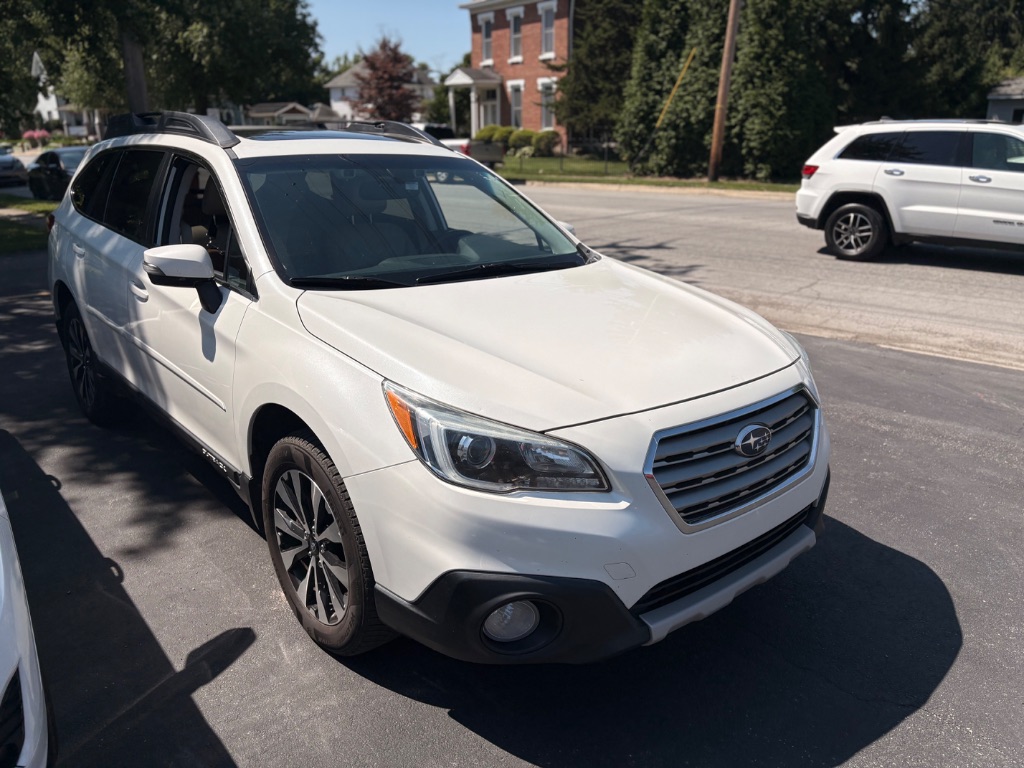 2015 Subaru Outback - $11,995