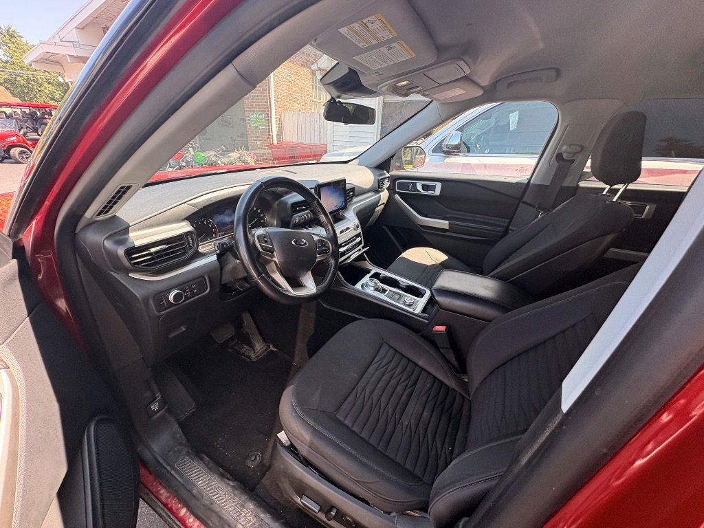 2020 Ford Explorer - $19,995