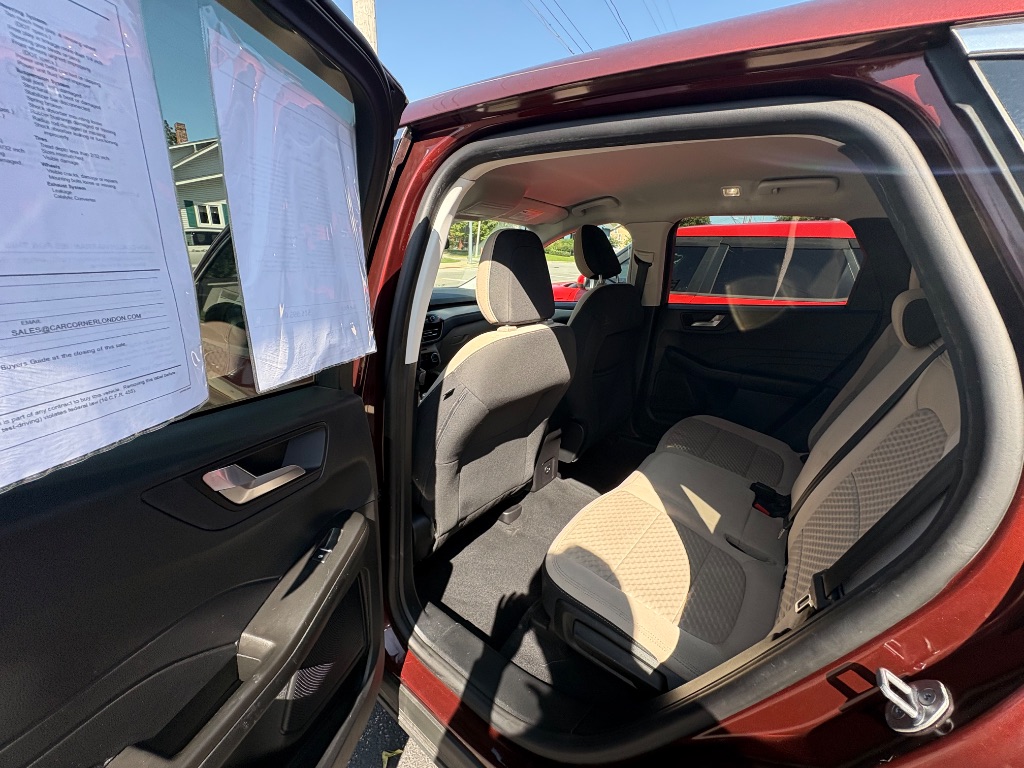 2021 Ford Escape - $16,995