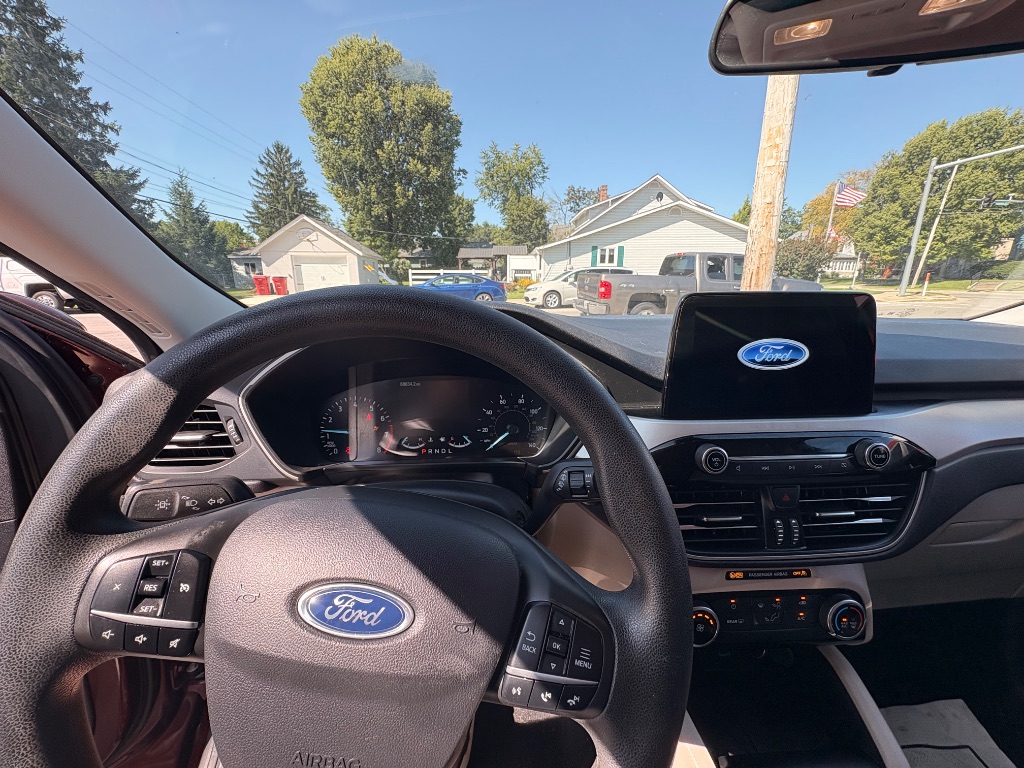 2021 Ford Escape - $16,995