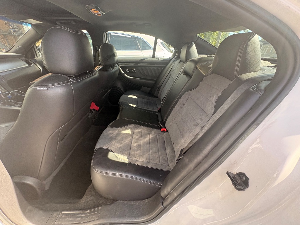 2018 Ford Taurus - $14,995