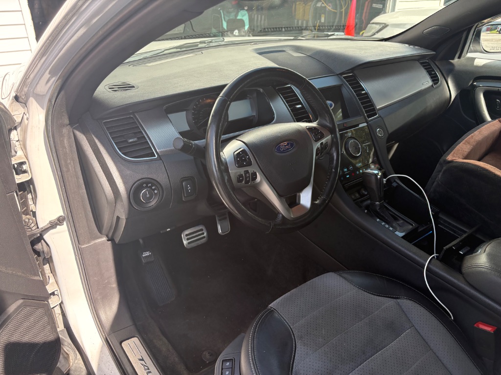 2018 Ford Taurus - $14,995