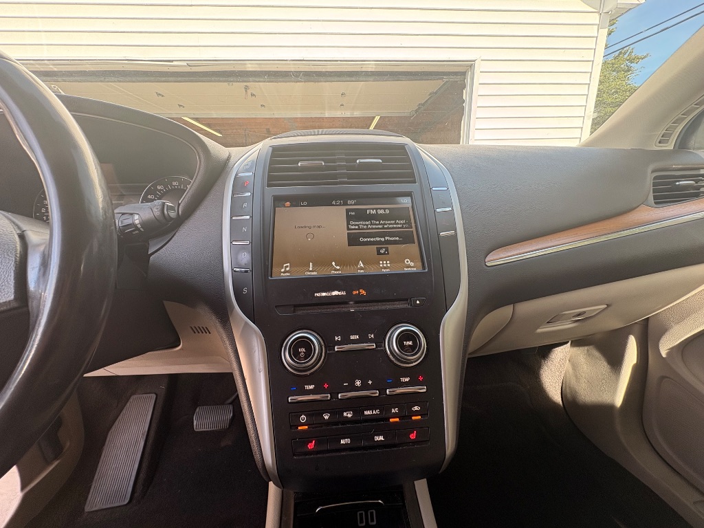 2018 Lincoln MKC - $8,995