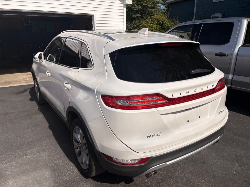 2018 Lincoln MKC - $8,995