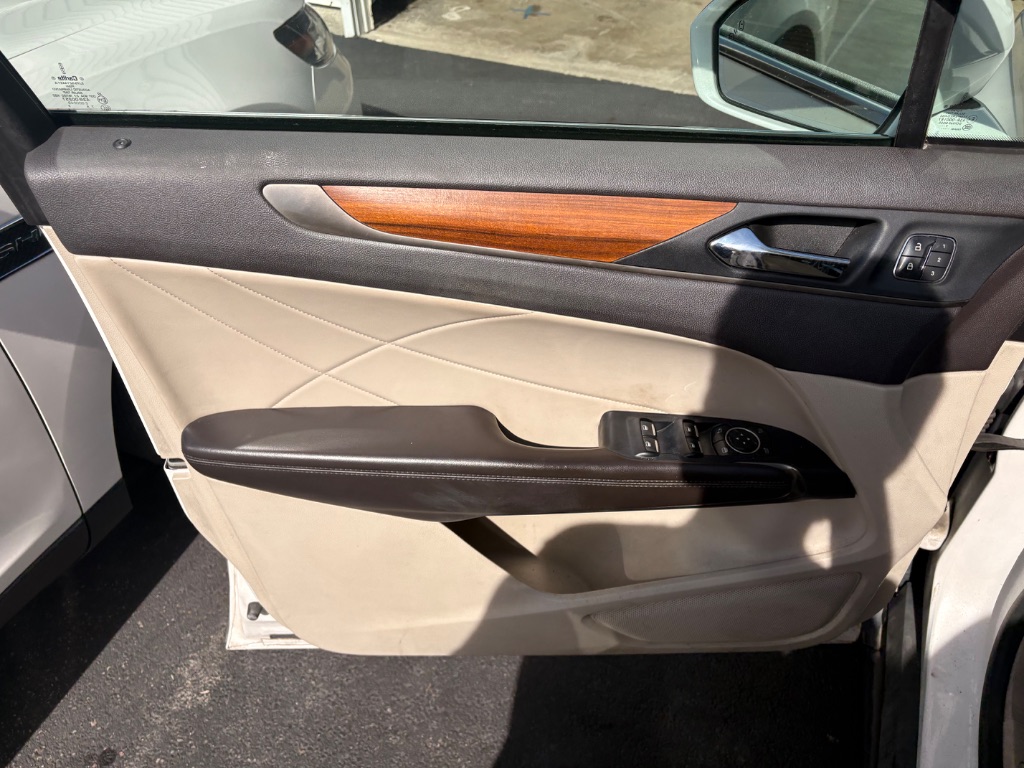 2018 Lincoln MKC - $8,995