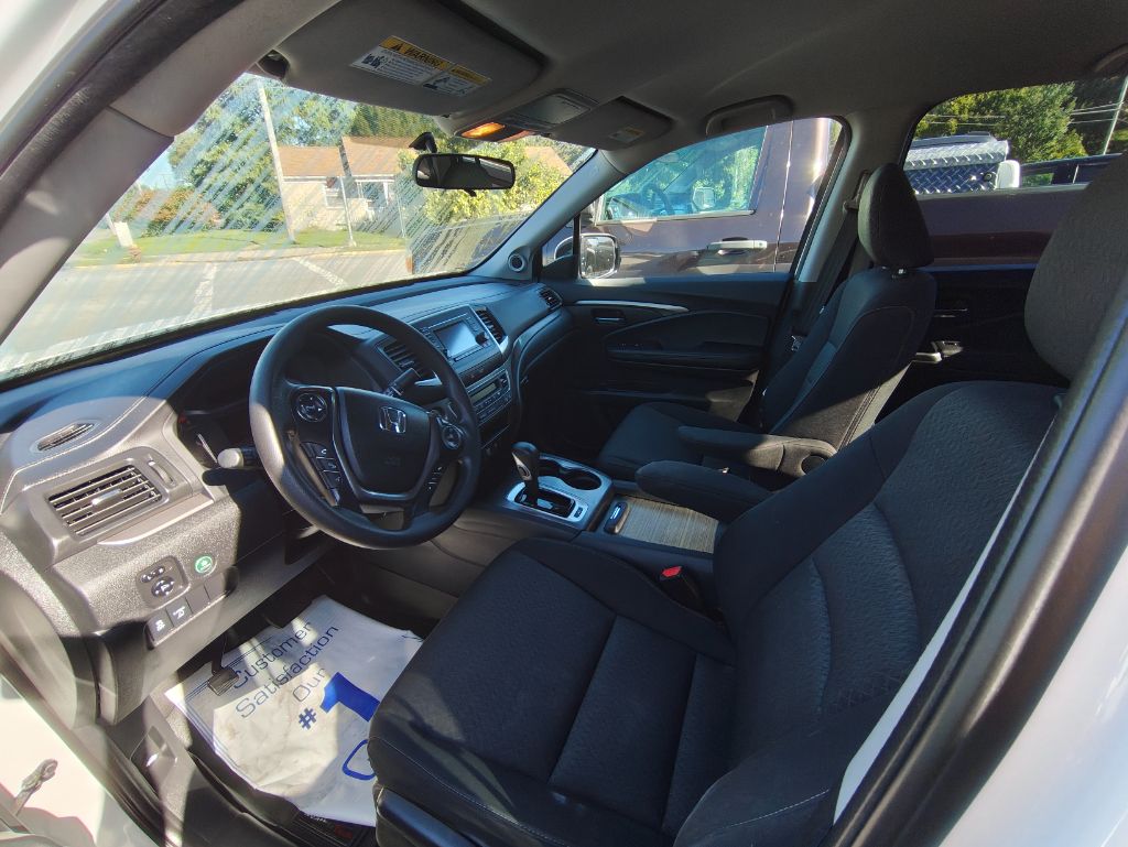 2019 Honda Ridgeline - $22,995