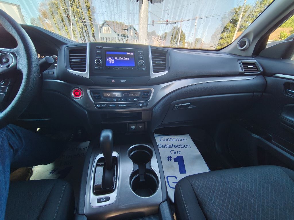 2019 Honda Ridgeline - $22,995