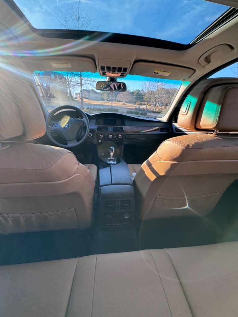 2009 BMW 5-Series 535i photo