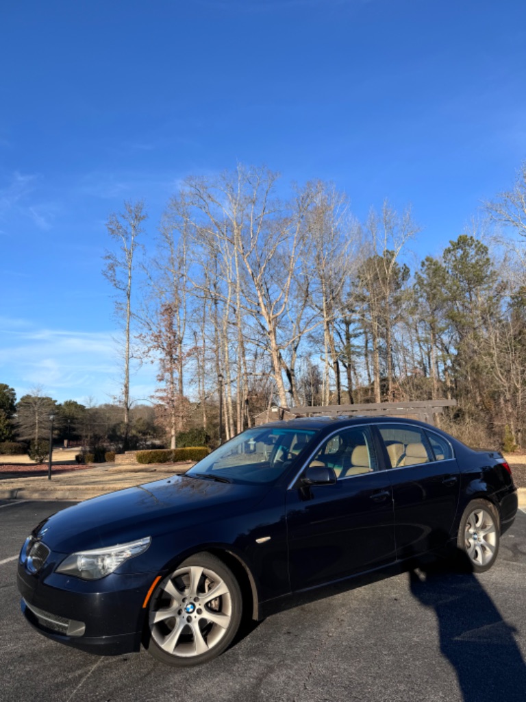 2009 BMW 5-Series 535i photo