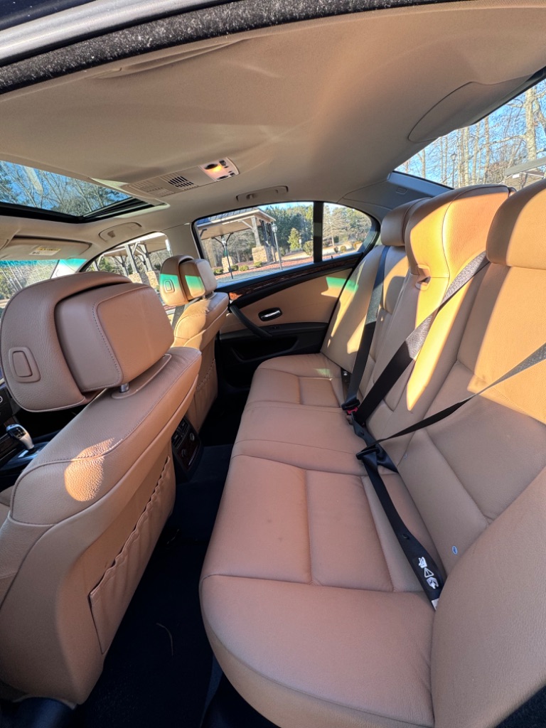 2009 BMW 5-Series 535i photo