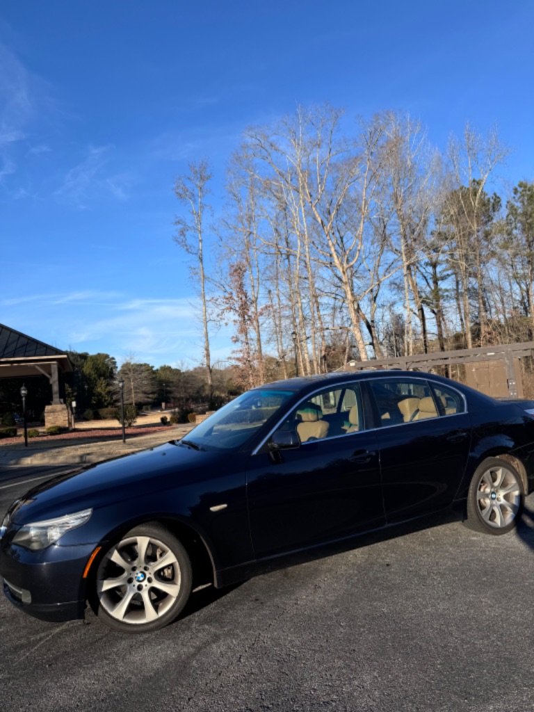 2009 BMW 5-Series 535i photo