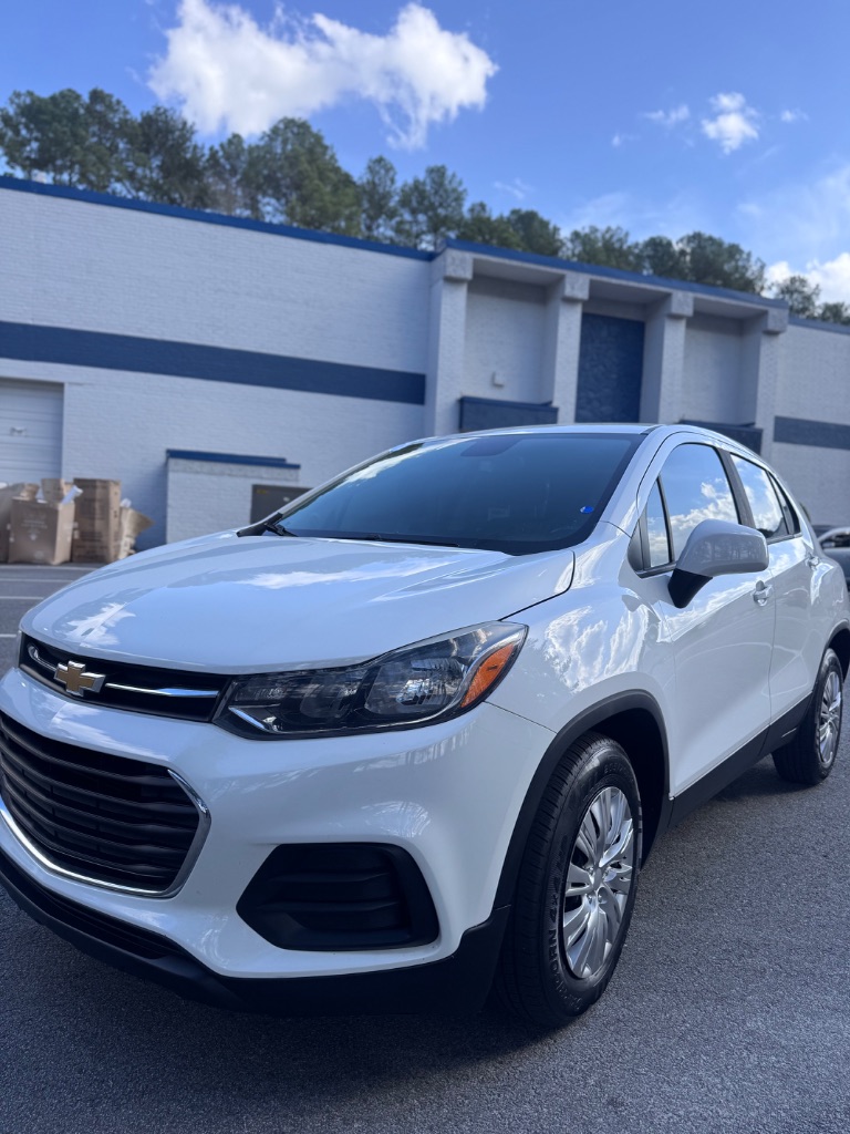 2018 Chevrolet Trax LS photo